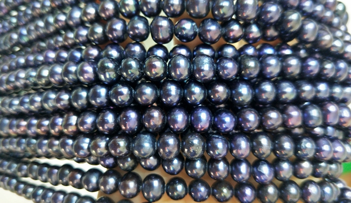 Peacock Black Freshwater Cultured Pearls Round Necklace Strands | China Wholesale Bulk Order | Natural Black Pearls with MOQ