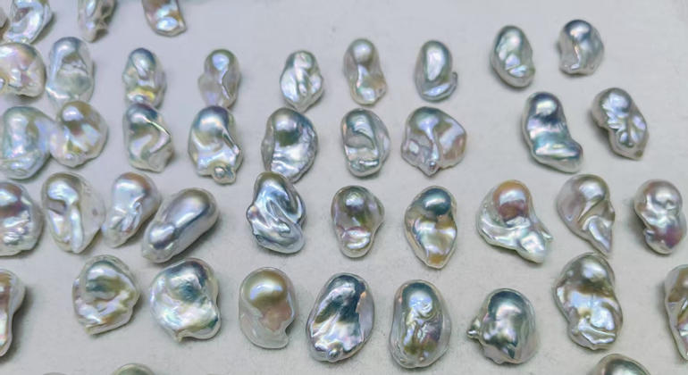 Wholesale DIY Baroque Pearl Beads - Natural White Freshwater Cultured Pearls for Jewelry Making