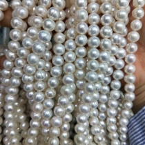 natural pearl strand